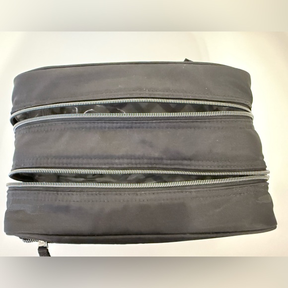 Lug Wheelbarrow - Picture 4 of 4